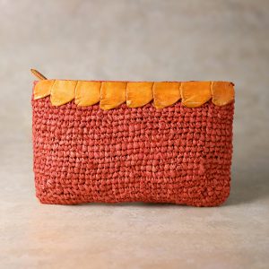 DCCM015_Red_PersHB_LowRes